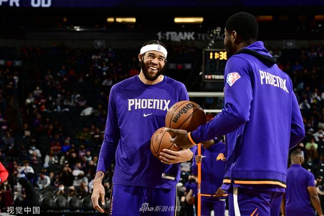 校内体育活 校内体育活