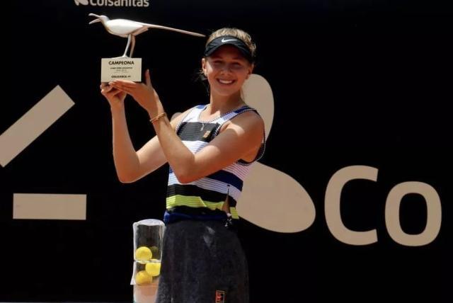 向国际舞台 向国际舞台